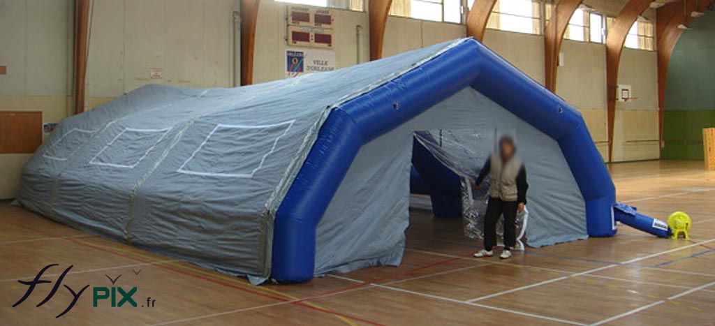 Tente gonflable abri piscine
