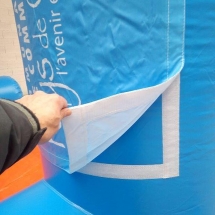 marquages-publicitaire-bache-imprimee-fixation-velcro-CC-pays-Gex