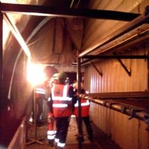 Intérieur d&#039;une tente de chantier pour tunnel.