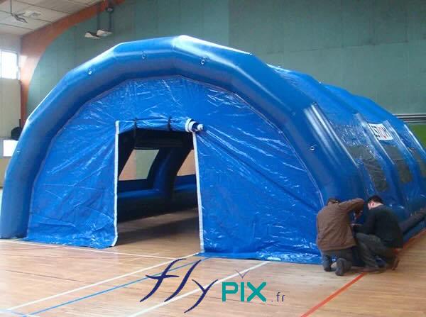 Alstom : tente gonflable industrielle ventilée par turbine en permanence Alstom : tente gonflable industrielle ventilée par turbine en permanence